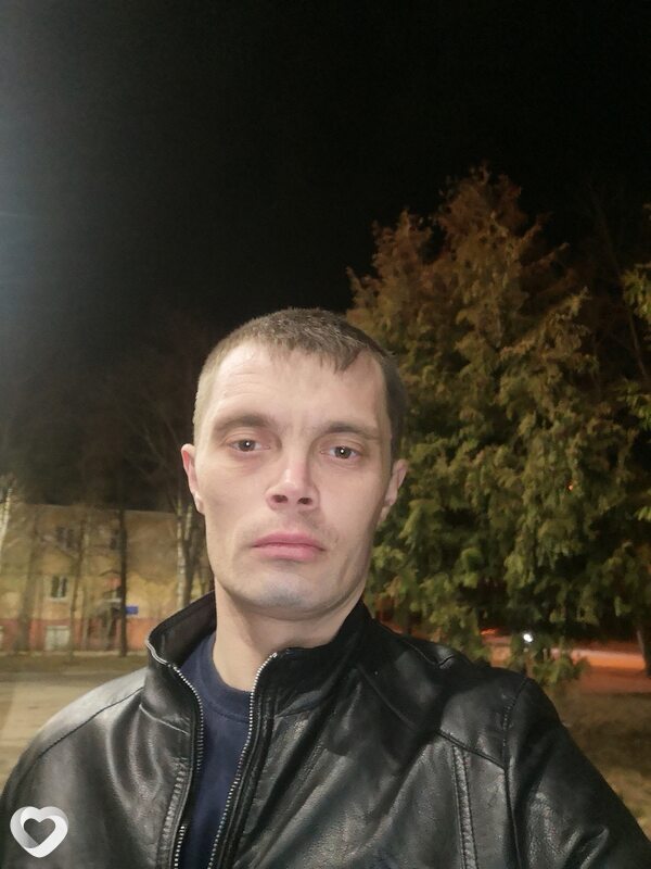 Белые парни вологда. Парень вологда. Холостые мужчины в вологде. Мужчина 40 лет холостяк. Профилес вологда.