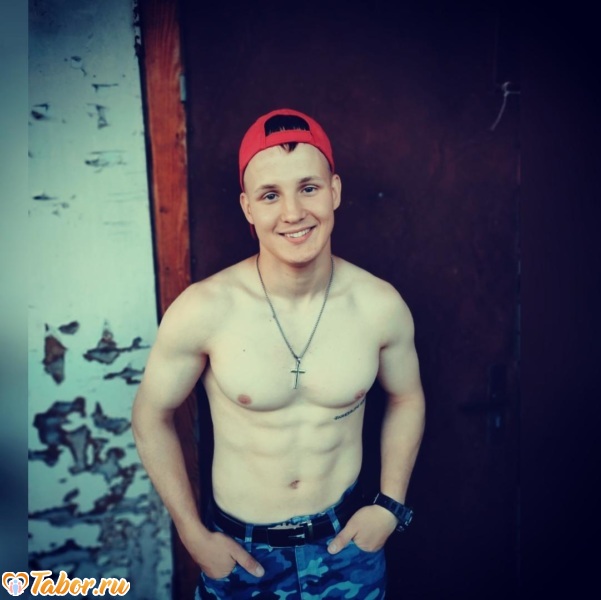 Владислав, 21 год, Минск. Фотография 11 из 18. Знакомства на Tabor.ru